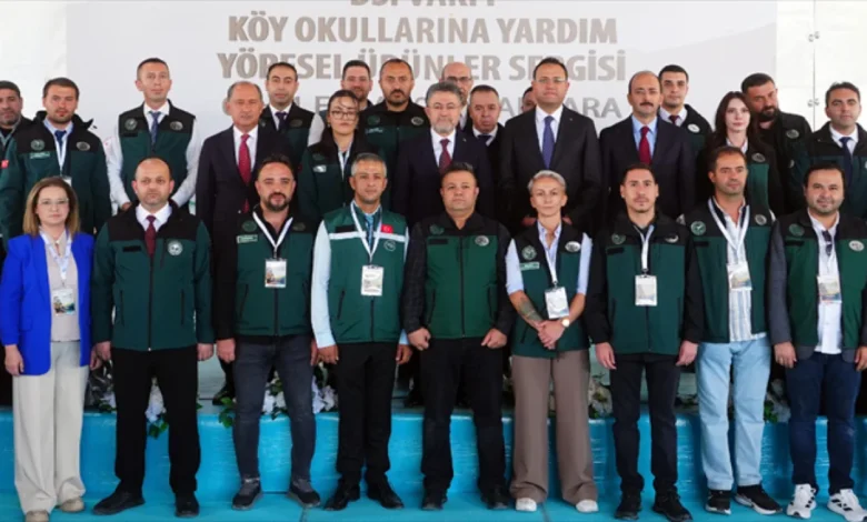 Bakan Yumaklı DSİ Vakfı Yöresel Ürünler Sergisi Açılışını Gerçekleştirdi