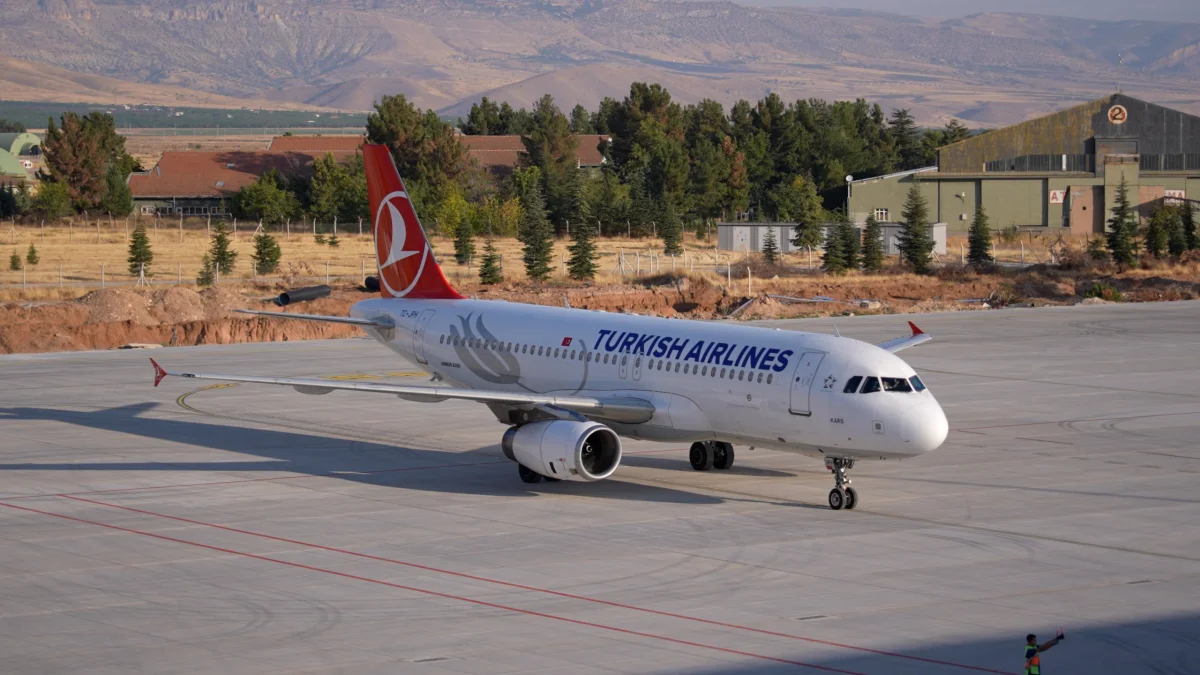 Malatya Havalimanı Yeni Terminal Binası Hizmete Açıldı